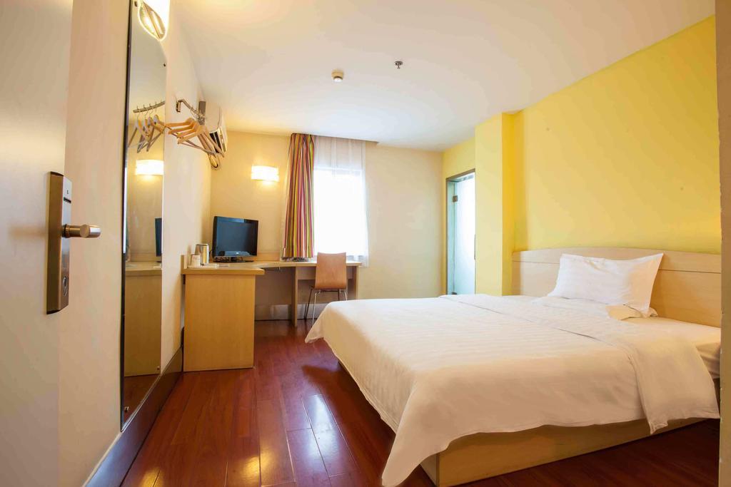 7Days Inn Chongqing Wanzhou District Gaosun Pond Chongbai Quarto foto